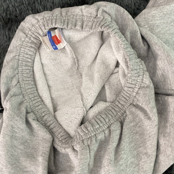 Light grey petite sweatpants - Picture 16 of 17